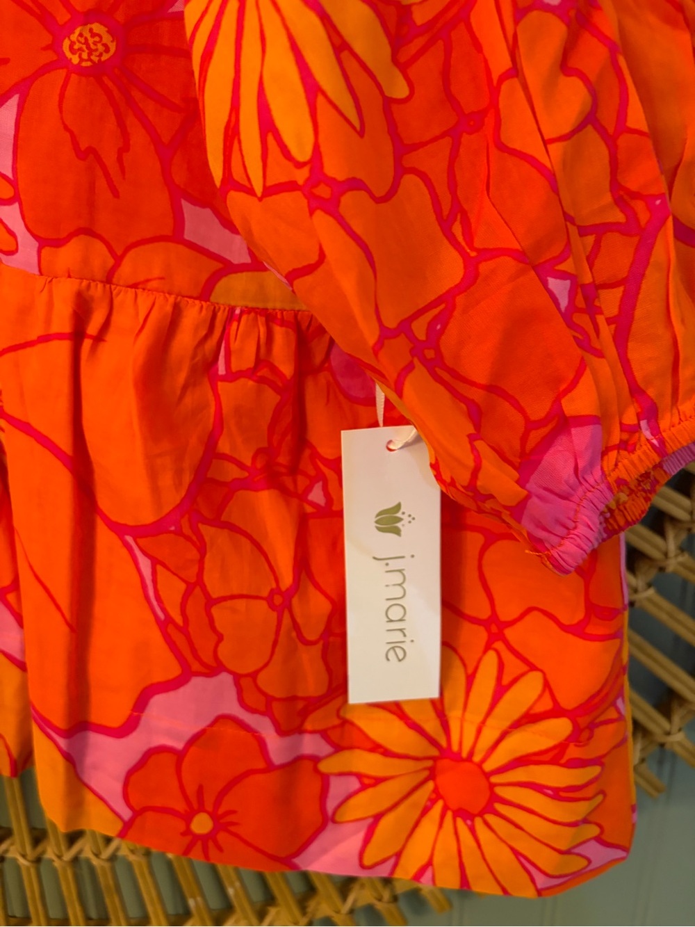NWT - J.Marie Lizzie peplum blouse. Gorgeous, vibrant color – large - Picture 9 of 11